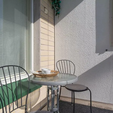 Torget Laensiportti Appartement *